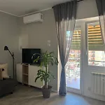 Tiburtina Flam Guest House