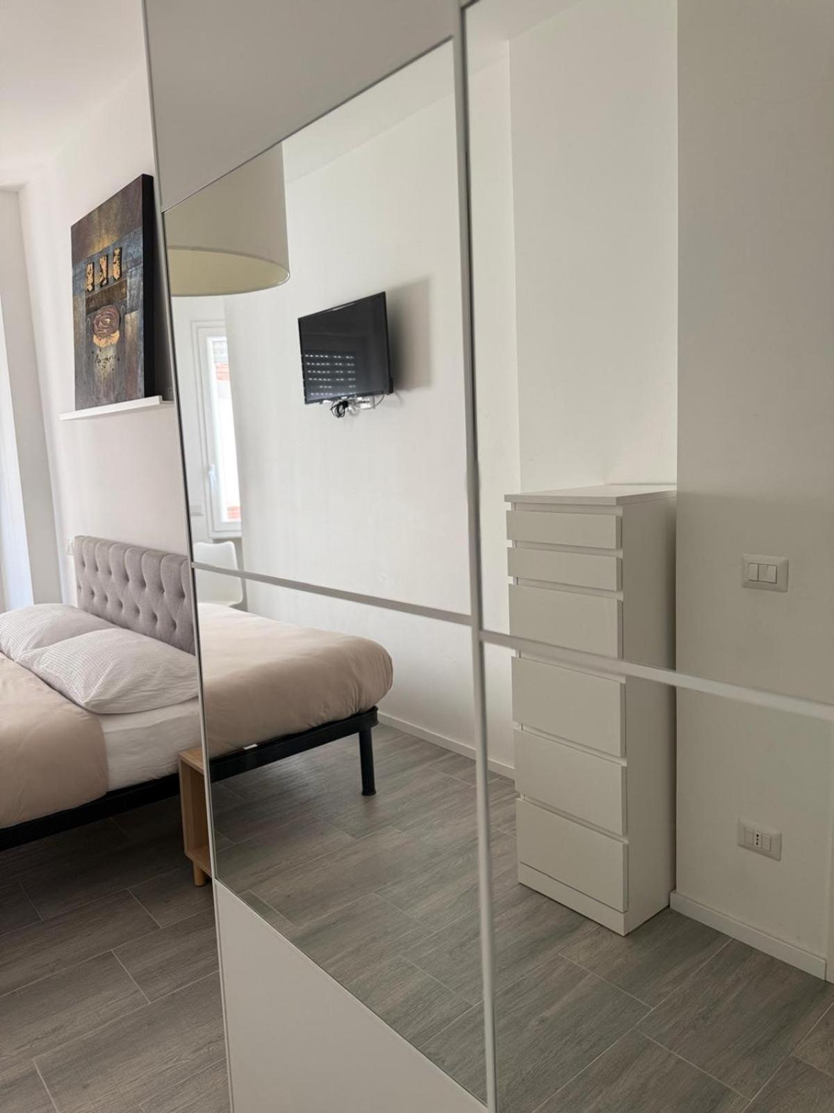 Tiburtina Flam Apartment